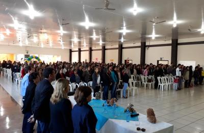 Profissionais de Educa&ccedil;&atilde;o participam do II Encontro Regional do Vale do Jauru de Educa&ccedil;&atilde;o Infantil