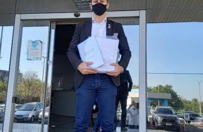Prefeito H&eacute;ctor protocola o projeto da capta&ccedil;&atilde;o da agua bruto do c&oacute;rrego do Irineu.