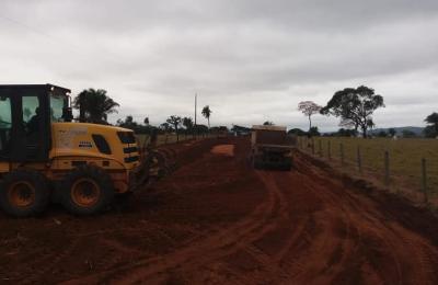 Estradas do assentamento Santa Maria, Ressaca e Escondido recebem melhorias