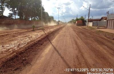 Manuten&ccedil;&atilde;o na avenida Airton Reis