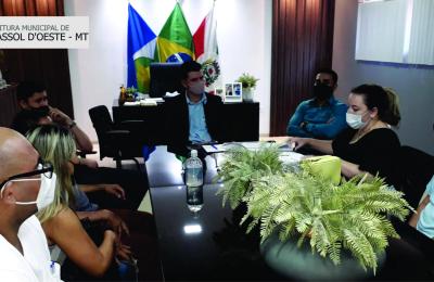 Reuni&atilde;o com os membros da igreja Vale do Amanhecer