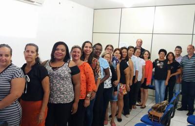 Solenidade de posse para dire&ccedil;&atilde;o e supervis&atilde;o pedag&oacute;gica marca o in&iacute;cio da nova gest&atilde;o escolar em Mirassol