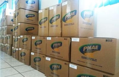 PREFEITURA MUNICIPAL DE MIRASSOL D'OESTE REALIZA AQUISI&Ccedil;&Atilde;O DE LIVROS
