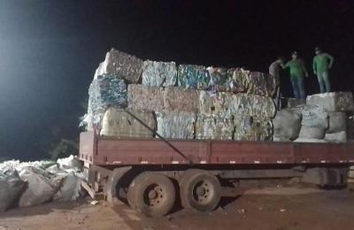 Material Recicl&aacute;vel de Mirassol D'Oeste